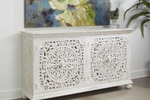 4 DOOR CREDENZA